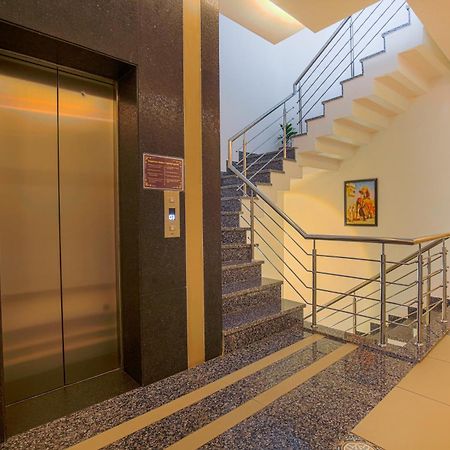 Hotel Golden Stay Амритсар Экстерьер фото