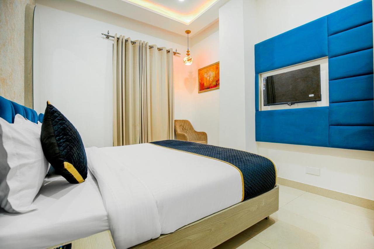 Hotel Golden Stay Амритсар Экстерьер фото