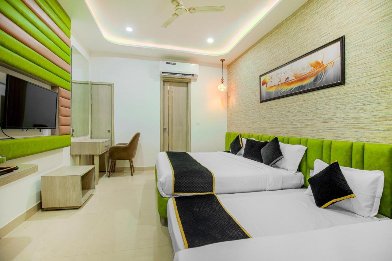 Hotel Golden Stay Амритсар Экстерьер фото