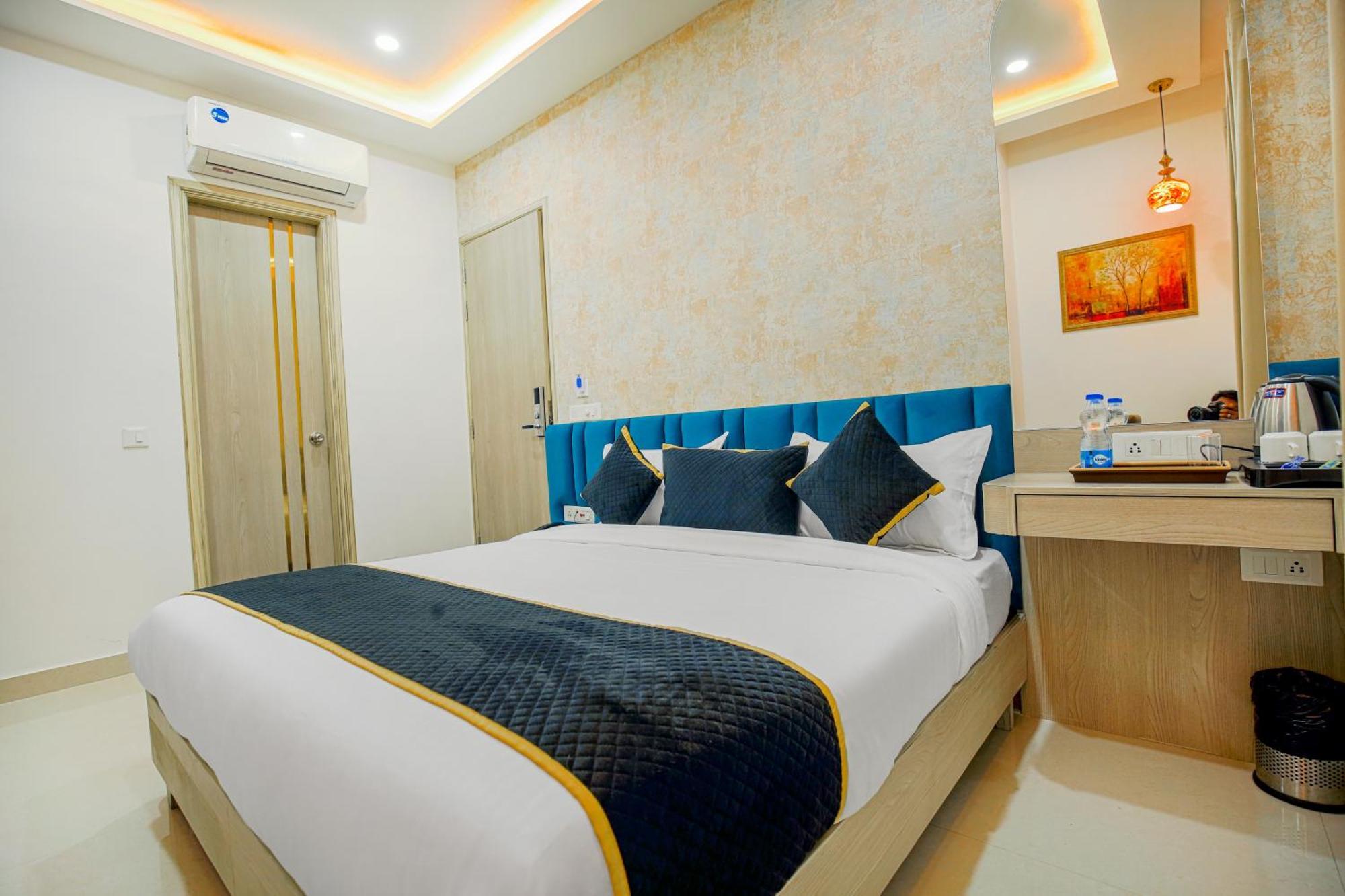 Hotel Golden Stay Амритсар Экстерьер фото