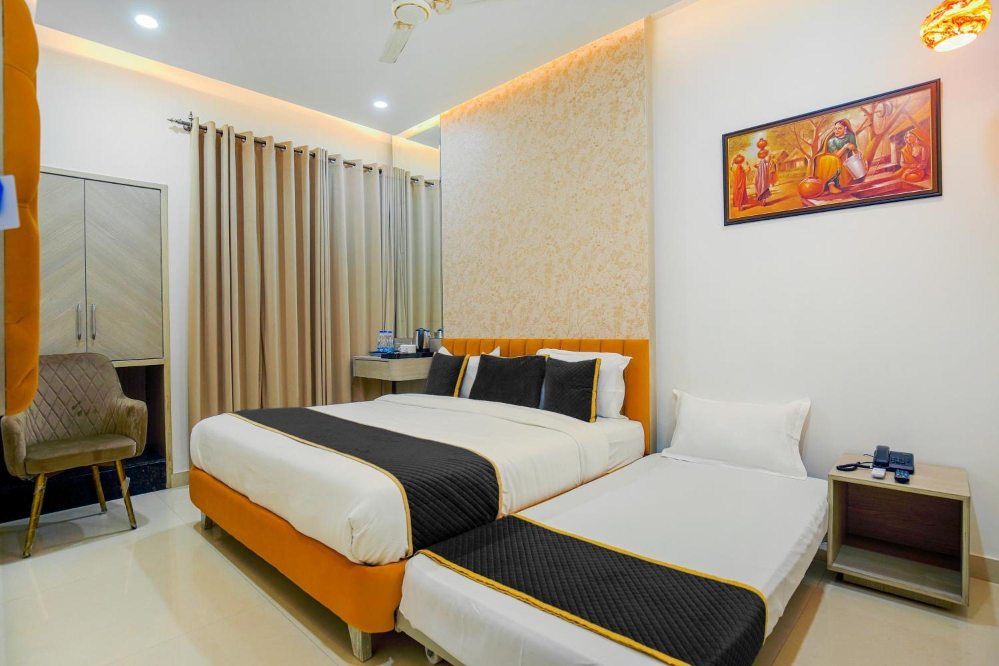 Hotel Golden Stay Амритсар Экстерьер фото